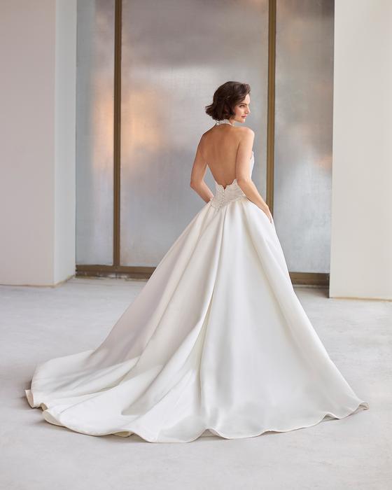 Paloma Blanca P5204