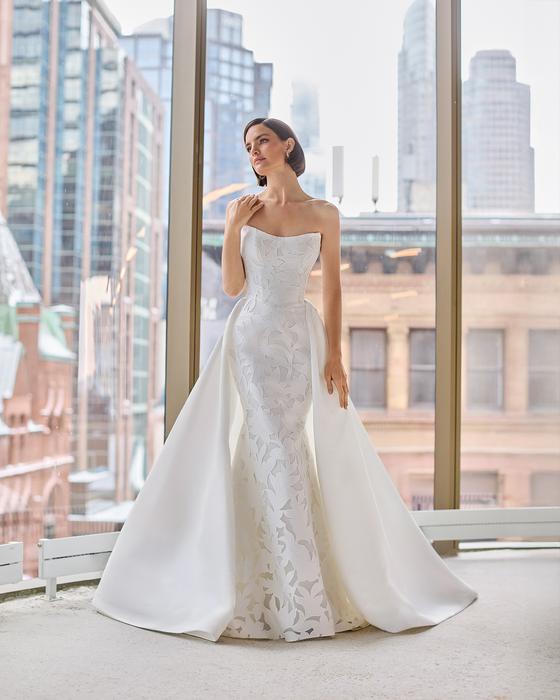 Paloma Blanca P5206
