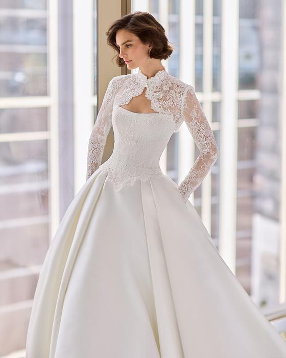 Paloma Blanca P5210