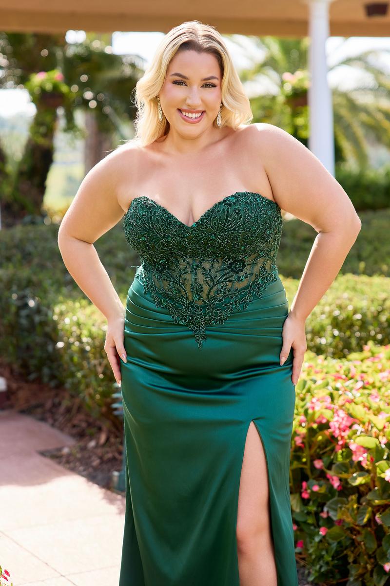 emerald green dress curvy Women's Plus Size Maxi Dress Summer Half Lantern Sleeve Square Neck Smocked Flowy A-Line Elegant Wedding Guest Dresses Emerald Green at Amazon Women's Clothing store