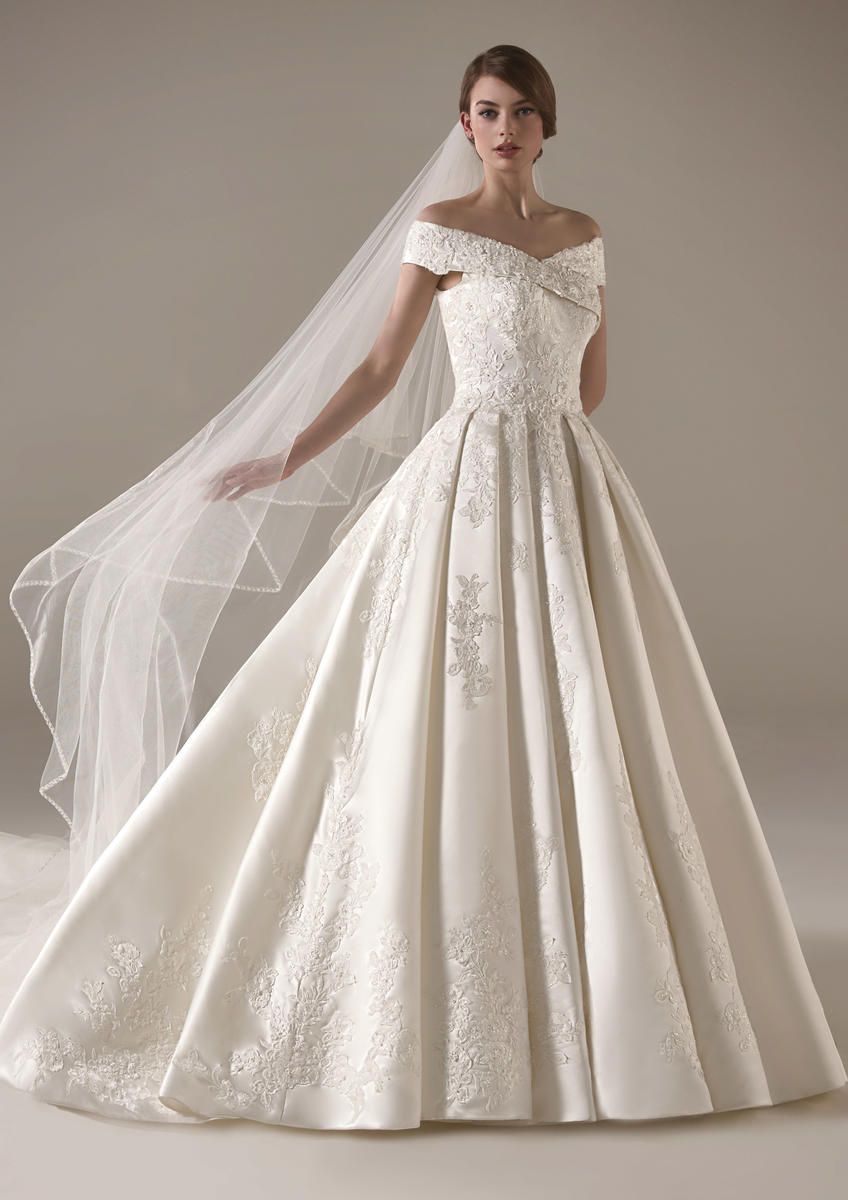 Pronovias Fashion EMMA Village Bridal & Boutique - Bridal Gowns ...