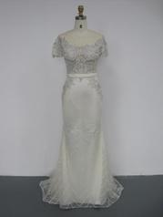 RM6162 Ivory front