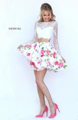50464 Ivory/Coral Print front
