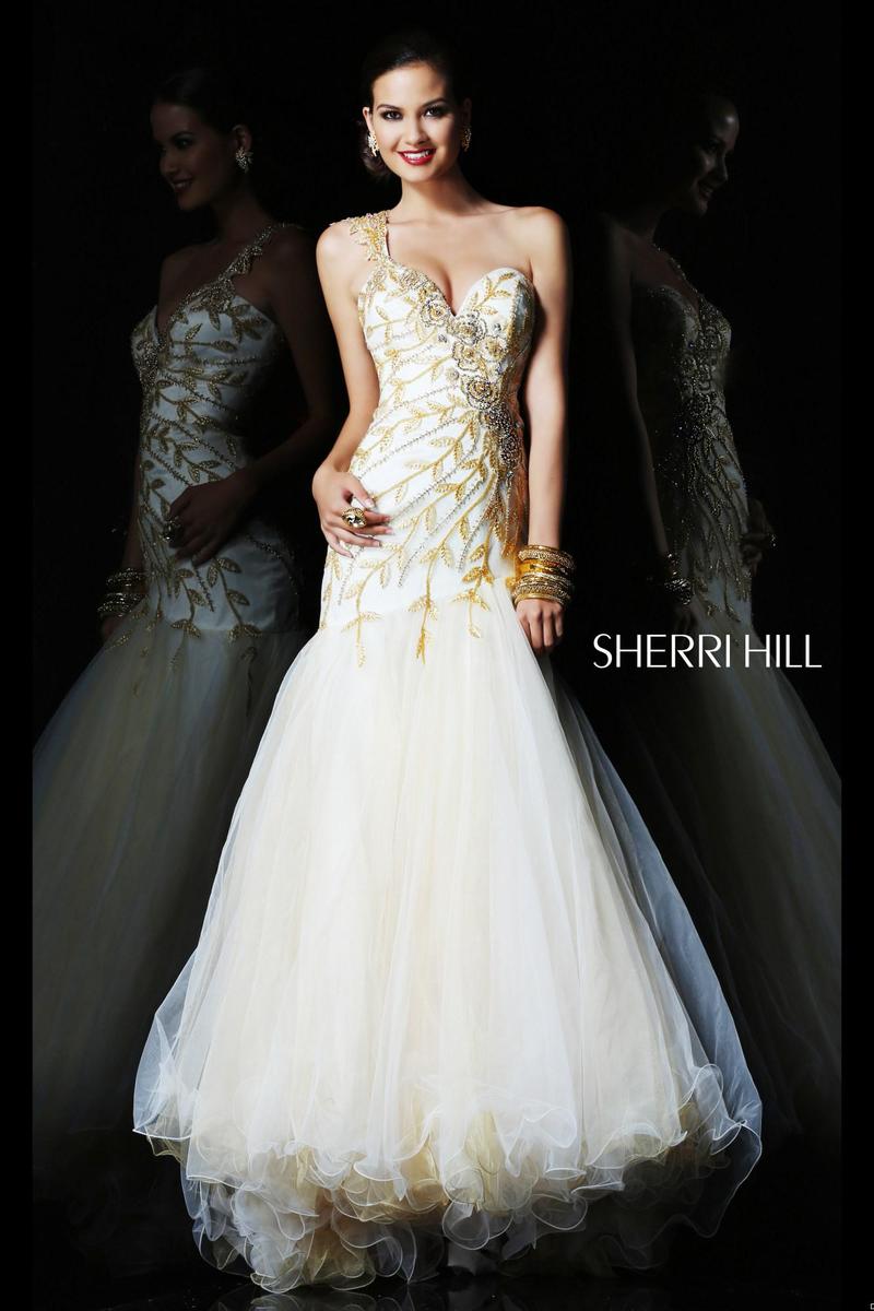 Sherri Hill 1572 to Buffie's All The Rage Prom