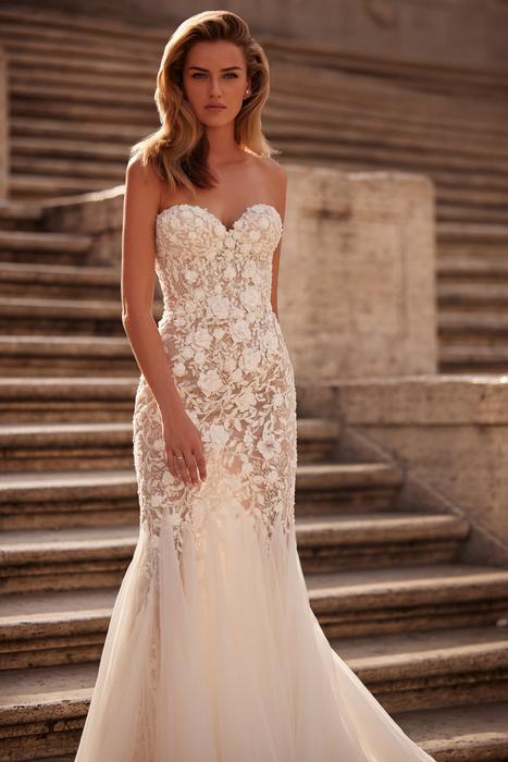 Bridal gowns 81094