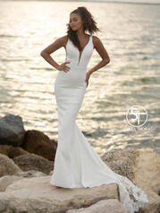 B114 Ivory With Nude Illusion front