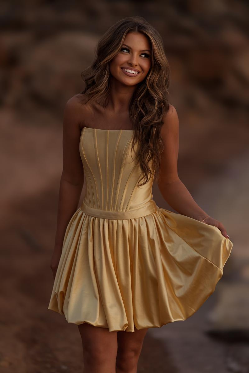 Sophia Thomas Homecoming 11026