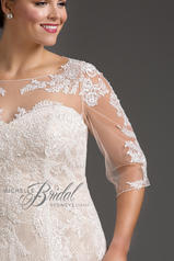 MB1718 Ivory/Champagne detail