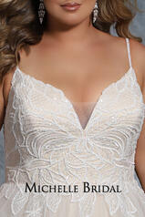 MB2111 Ivory/Champagne detail