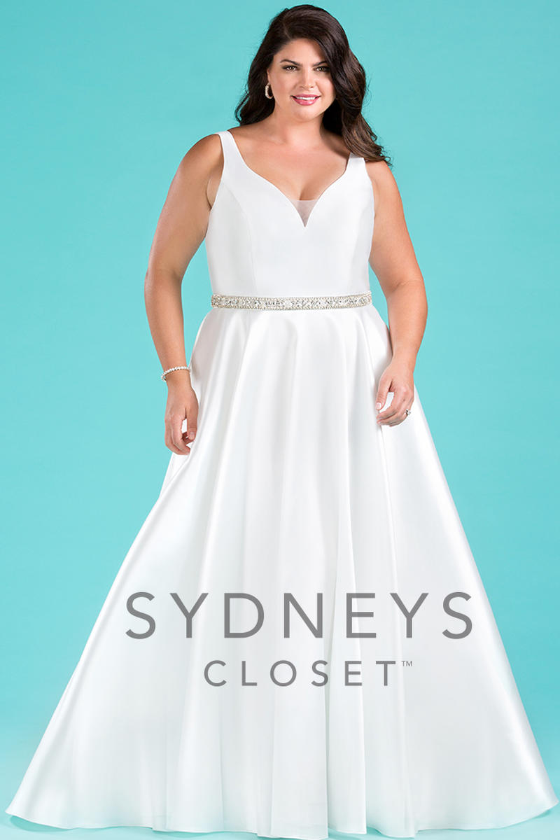 Sydney's Closet Plus Size Bridal SC5222
