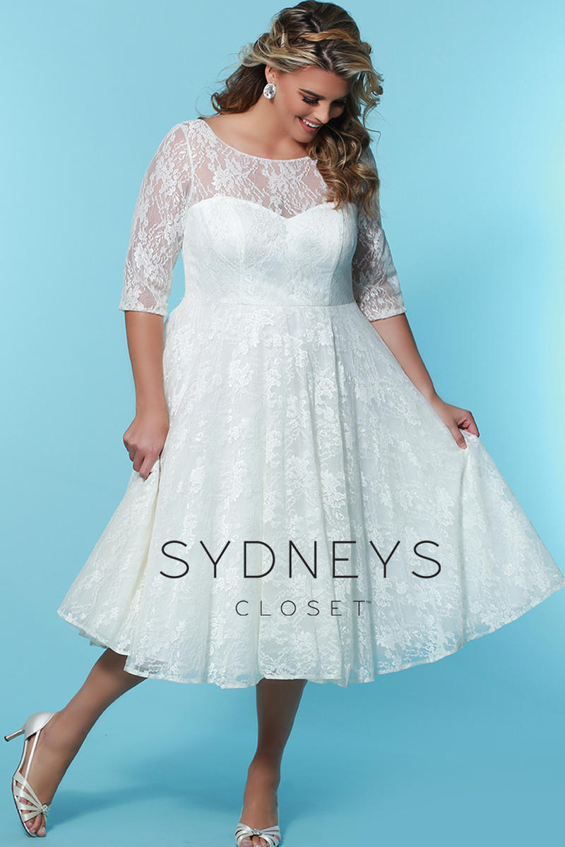 Sydney's Closet Plus Size Bridal SC5212