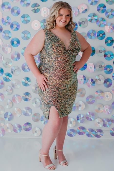 Plus size cocktail, party and homecoming dresses SC8110