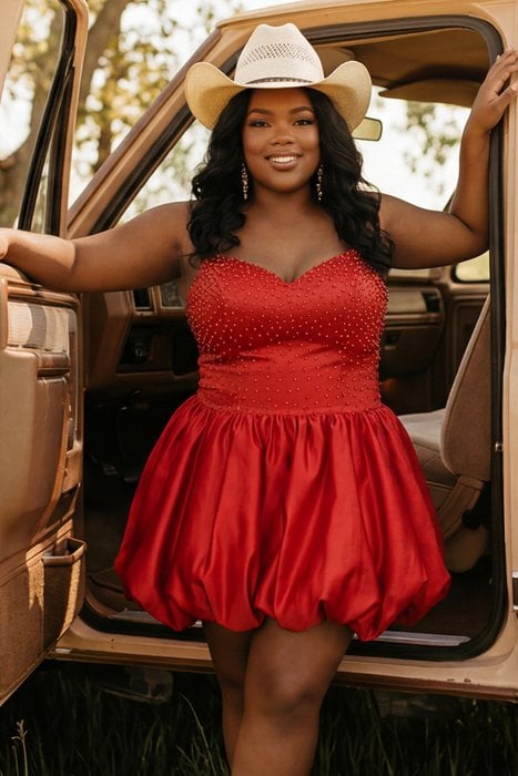 Sydney's Closet Homecoming SC8171