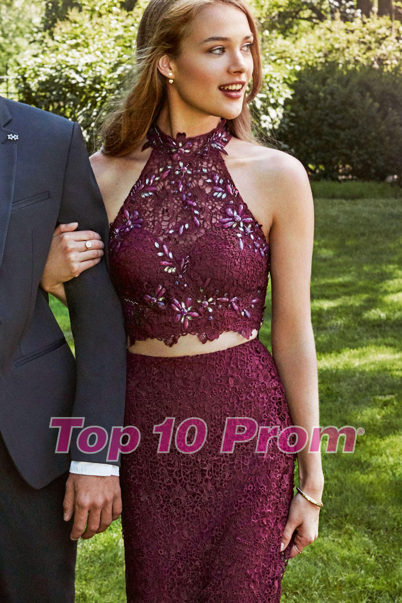Top 10 Prom Page-8-E08B-17
