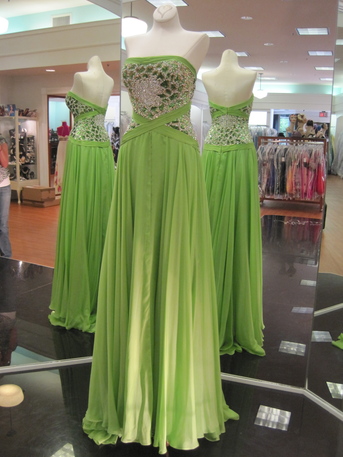 Can be ordered in custom size & colors.  This piece is pictured  in Peridot Size 4. Sherri Hill Peridot Chiffon RS